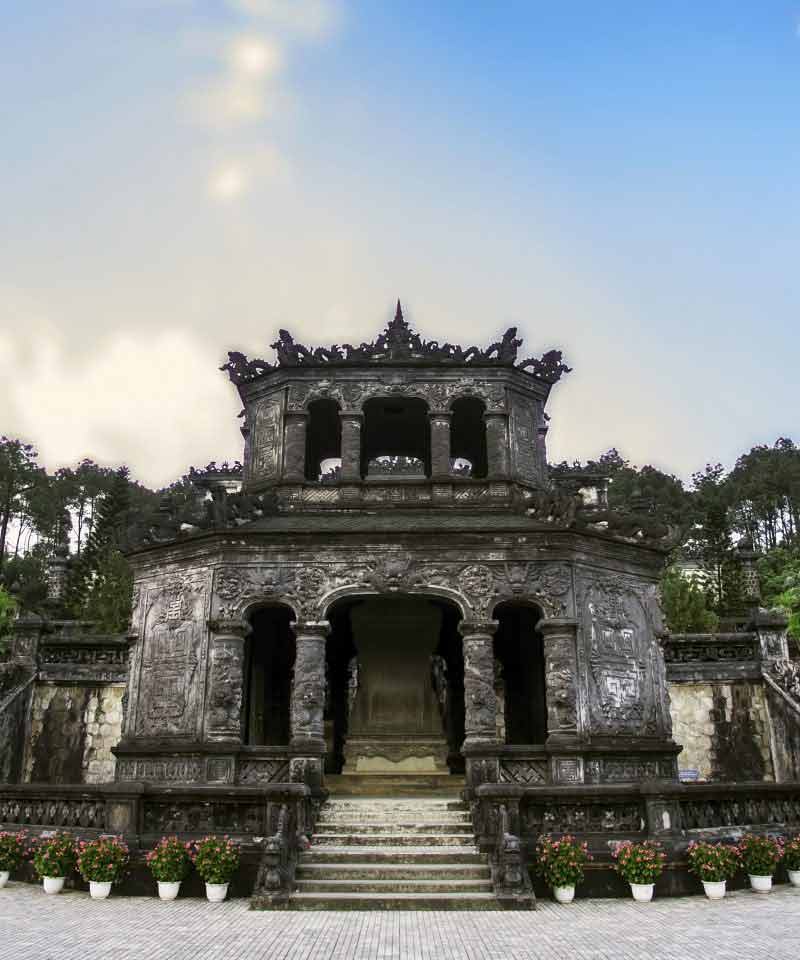 Khai-Dinh-temple